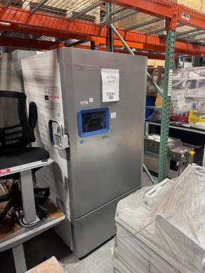 Thermo TSX Series TSX60086A -80°C Ultra Low Temperature Freezer-cover