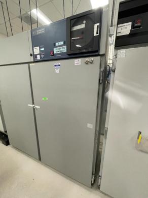 Environmental Specialties ES2000 Two-Door Stability Storage Chamber with Integrated Control Panel-cover