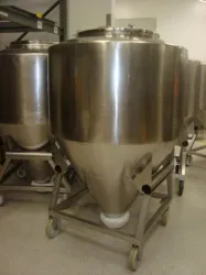 Bohle Mobile 1400 Liter Capacity Stainless Steel Tote for Bioprocessing and Storage, 3 of 4