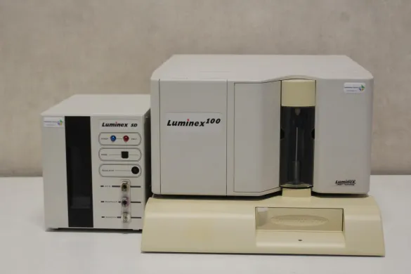 Luminex 100 Flow Cytometry System for Multiplex Bioassay Analysis