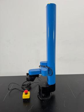 Peak Robotics KiNEDx Articulated Robotic Arm for Laboratory Automation-cover