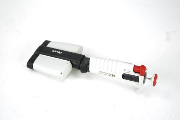 HTL Discovery 0.5–10 µL 8-Channel Pipette