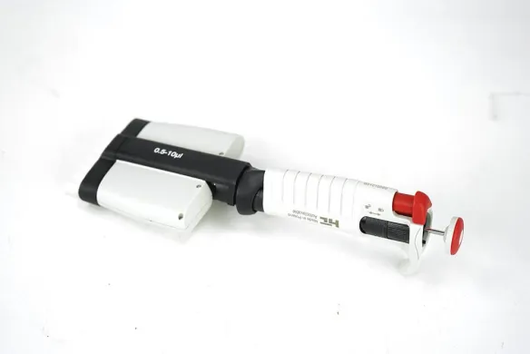 HTL Discovery 0.5–10 µL 8-Channel Pipette