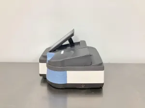 Thermo Scientific Genesys 180 Double-Beam UV-Vis Spectrophotometer with 7-Inch Touchscreen, 3 of 20