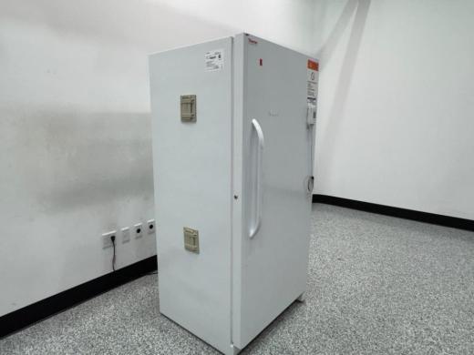 Thermo 20LREETSA Laboratory Refrigerator-cover