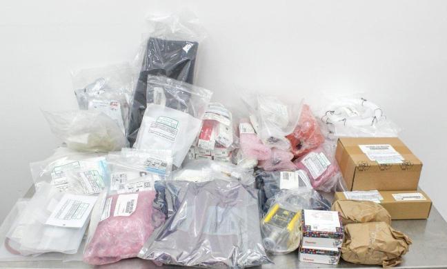 Thermo Scientific Cascadion SM Accessory Box with Essential Parts and Components-cover