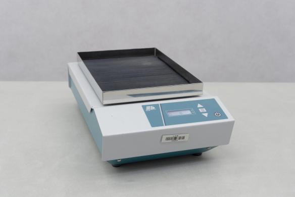 Edmund Bühler KM2 Orbital Shaker with Rechargeable Battery for Incubators and Refrigerators-cover