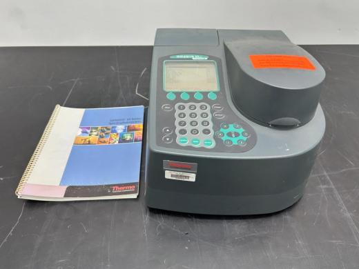 Thermo Fisher Scientific Genesys 10-S Benchtop UV-Visible Spectrophotometer-cover