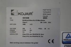 Kojair BioWizard Silver SL-170 Biological Safety Cabinet, 3 of 7