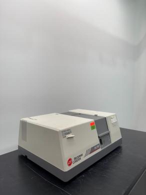 Beckman Coulter DU 800 Series PC-Controlled UV-Visible Spectrophotometer-cover