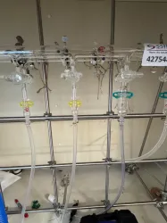 Glass Vacuum Manifold for Multi-Sample Vacuum Filtration and Processing, 2 of 4