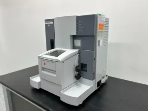 GE Biacore T200 Surface Plasmon Resonance (SPR) Analyzer for Biomolecular Interaction Analysis, 2 of 4
