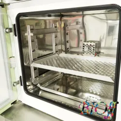 Yamato Scientific IT300 53 L Class CO2 Incubator with Stand, 5 of 6