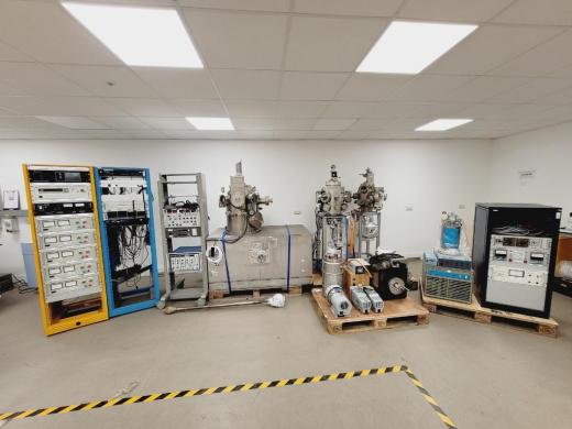 MECA 2000 Molecular Beam Epitaxy (MBE) System with Vacuum Pumps and Controllers-cover