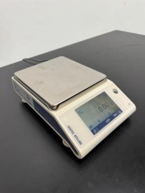 Mettler Toledo ML802T Digital Scale-cover