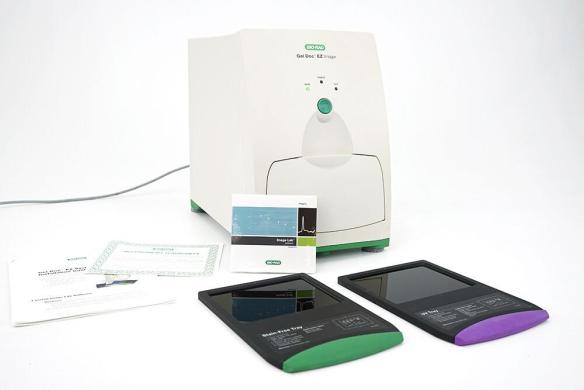 Bio-Rad Gel Doc EZ Gel Documentation System with UV and Stain-Free Trays-cover
