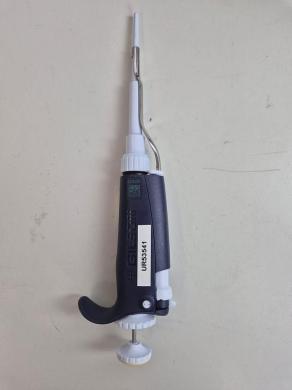 Gilson PIPETMAN L P20L 2-20 µL Single Channel Pipette-cover