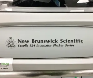 New Brunswick Excella E24R Refrigerated Incubator Shaker with Orbital Motion, 11 of 12