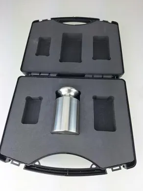 VWR 2KG Calibration Weight
