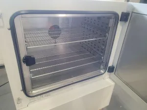 BINDER KB-115 Refrigerated Incubator / Drying Oven with Forced Convection, 4 of 7