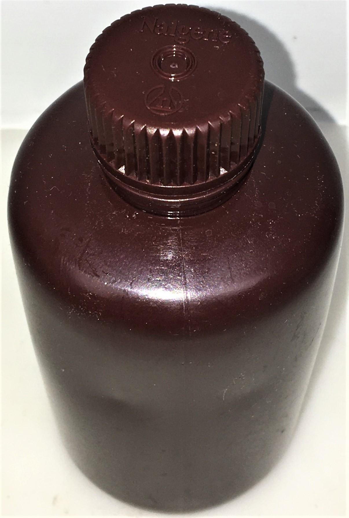 Nalgene 2004-0008 250mL Amber Narrow-Mouth Sample Bottle with Cap (Pack of 25)