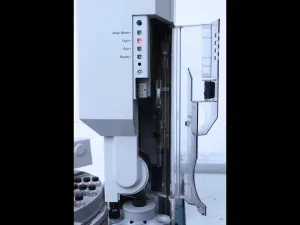 Agilent 6890N Gas Chromatograph with 5973 Inert Mass Selective Detector, 10 of 29
