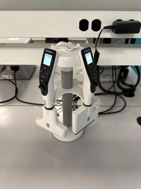 Integra Multichannel Electronic Pipettes 300 µL and 1250 µL, Quantity 2-cover
