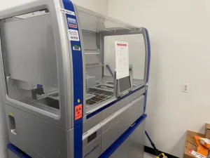 Qiagen QIAgility Automated Real-Time PCR Liquid Handling System, 4 of 6