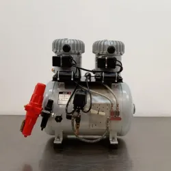 Jun-Air 12-40 Compressor, 3 of 9