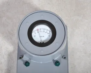 Dwyer Instruments Pressure Gauge, 2 of 2