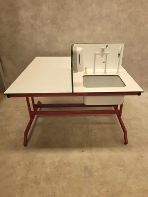 Drefa Free-standing Sink Table 1500x1500x900 mm for Laboratory Use