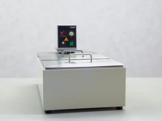 Lauda Water Bath with Thermostat Type T