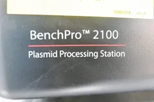 Invitrogen BenchPro 2100 Automated Plasmid Purification System for Maxiprep, 13 of 14