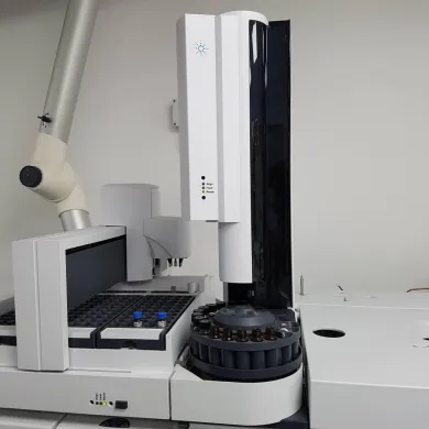 Agilent 7693 Autosampler with 150 Sample Tray