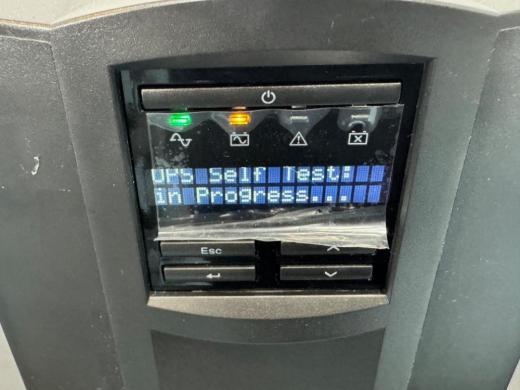 APC Smart-UPS 1500 (SMT1500C) Uninterruptible Power Supply with LCD Monitoring-cover