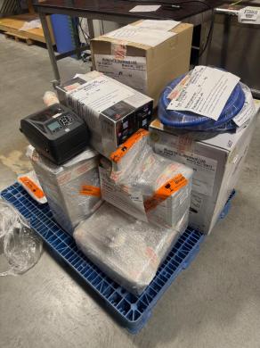 Bausch+Ströbel EDM3611 Semi-Automatic Filling Machine for Pharmaceutical Packaging-cover