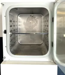 Binder CB150-UL Air-Jacketed CO2 Incubator with Hot-Air Sterilization, 5.4 Cu-Ft Capacity, 4 of 11