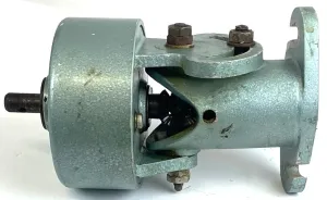 Erweka UG Universal Gear Attachment with 0–80° Angle Adjustment and 1:6 Speed Reduction, 2 of 5