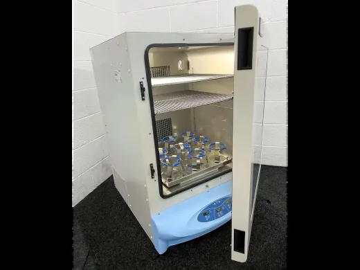 Thermo Scientific Max Q 6000 Temperature-Controlled Orbital Incubator Shaker