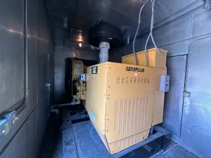 Caterpillar SR4B Laboratory Generator Set for Backup and Emergency Power, 3 of 4