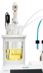 Hanna HI 934 Karl Fischer Coulometric Titrator, 2 of 4