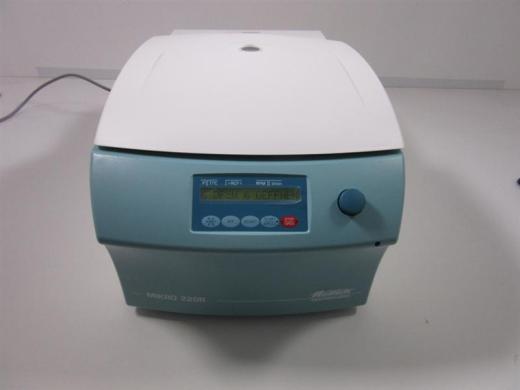 Hettich Mikro 220R Refrigerated Benchtop Centrifuge-cover