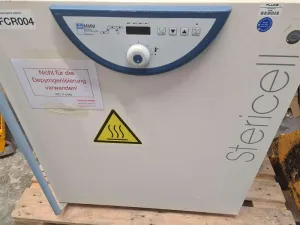 MMM Stericell Hot Air Sterilizer, 2 of 3