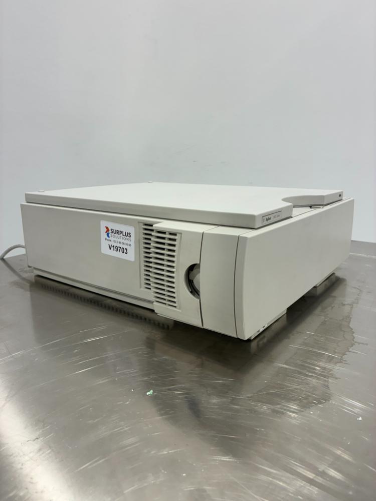 Agilent Technologies 1100 series G1316A Temperature-Controlled HPLC Column Compartment