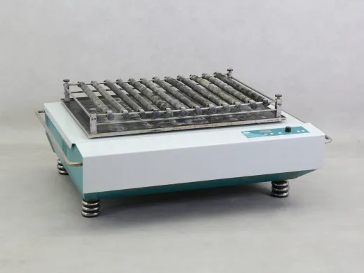 Edmund Bühler VKS75B Orbital Shaker for Liquid Mixing and Cell Culture Applications