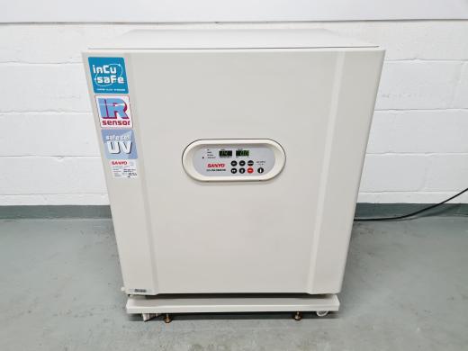 Sanyo CO2 Incubator MCO-20AIC with Faulty CO2 Sensor-cover