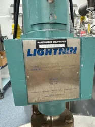 Precision Stainless Steel Mixing Tank with Lightnin Mixer Motor, Model 2120-5, 2 of 4