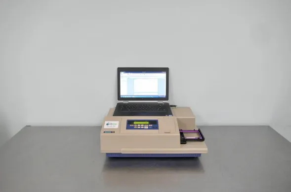Molecular Devices SpectraMax M5 Multi-Mode Microplate Reader for Absorbance and Fluorescence Assays