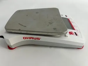 Ohaus Navigator XL High-Capacity Balance NVL 10000/1, 4 of 6