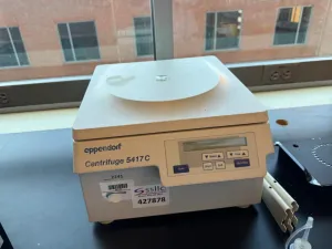 Eppendorf 5417C High-Speed Benchtop Microcentrifuge for 1.5/2.0 mL Tubes, 4 of 5